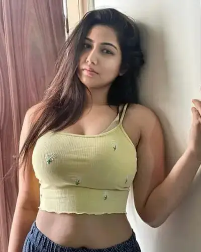Escorts Zira